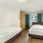 Hubertus Wellness & Breakfast Aparthotel