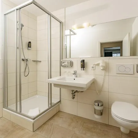 Hubertus Wellness & Breakfast Ξενοδοχείο με διαμερίσματα Schladming