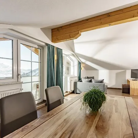 Hubertus Wellness & Breakfast 4*