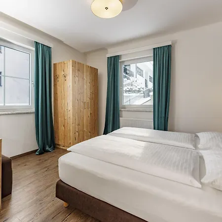 Hubertus Wellness & Breakfast Ξενοδοχείο με διαμερίσματα