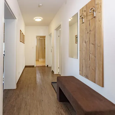 Hubertus Wellness & Breakfast Ξενοδοχείο με διαμερίσματα 4*