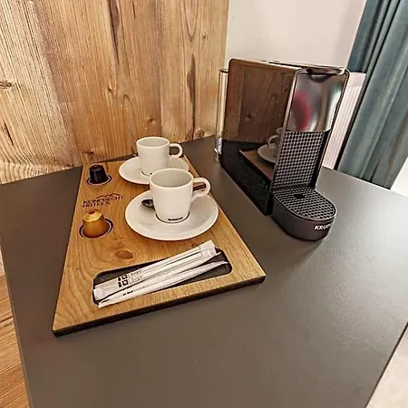 Hubertus Wellness & Breakfast Aparthotel 4*