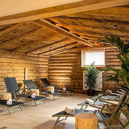 Hubertus Wellness & Breakfast Aparthotel