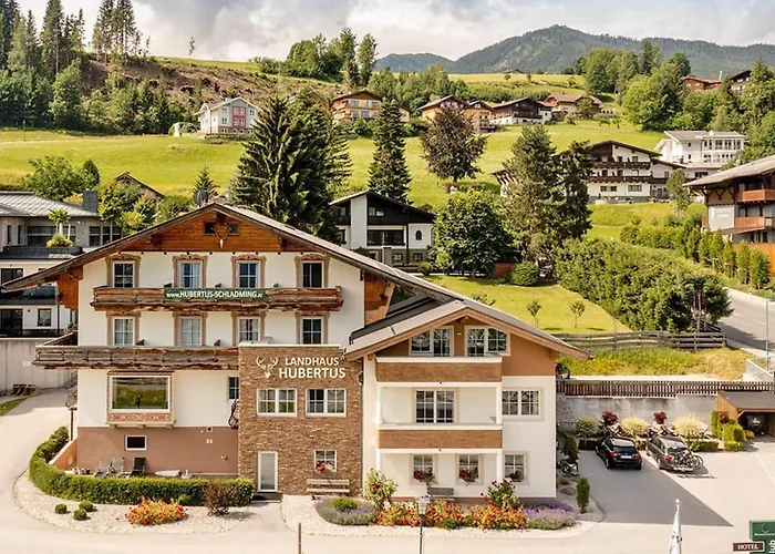 Aparthotel Hubertus Wellness & Breakfast 4*