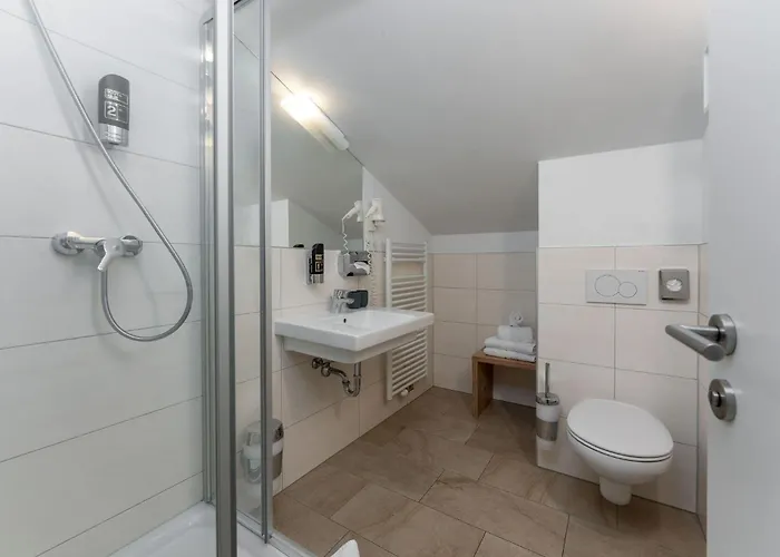 Apartahotel Hubertus Wellness & Breakfast 4*