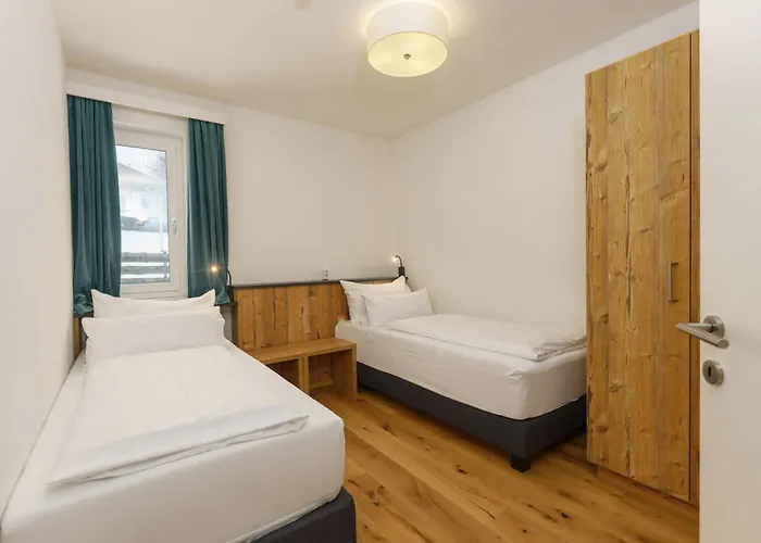 Hubertus Wellness & Breakfast Apartahotel 4*